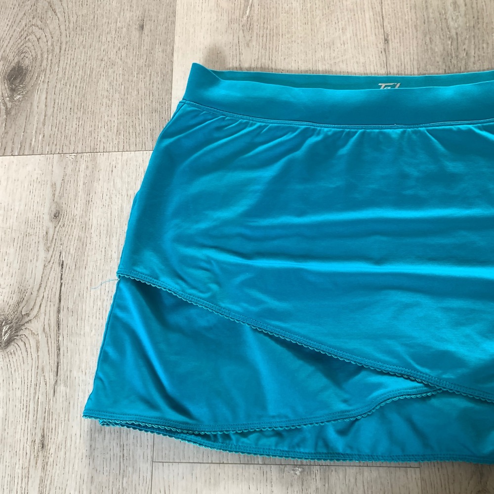 Tail Women Turquoise Blue Wrap‎ Front Athletic Tennis Golf Skort Scallop Trim L - Picture 2 of 8
